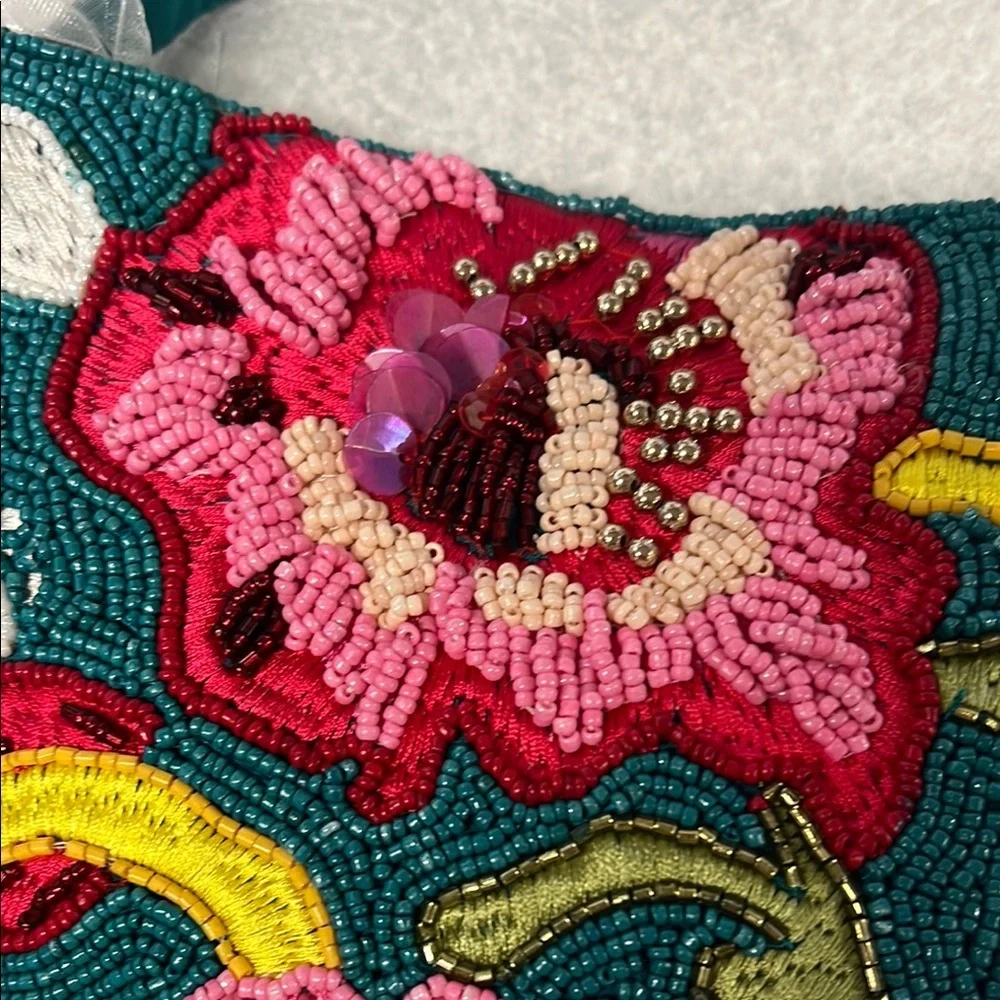 Handcrafted In India | Beaded Floral Shoulder Bag - Picture 4 of 8